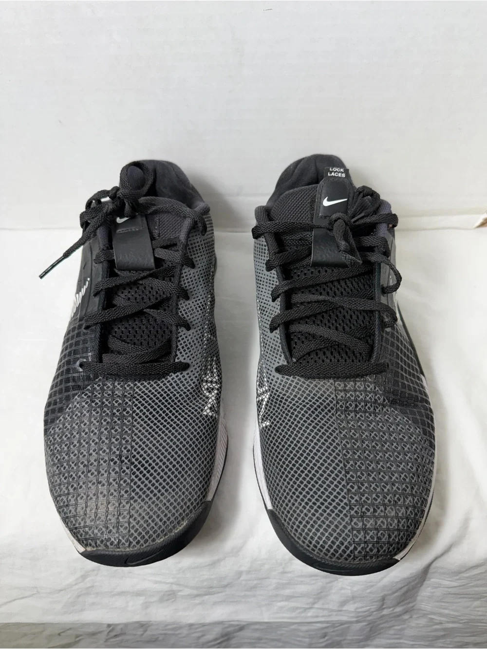 Nike Metcon 8 Men's Training Shoes Black Dark Smoke Grey White size 10.5